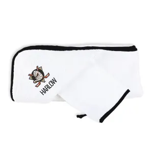 Personalized Anaheim Ducks Hooded Towel & Wash Mitt Set