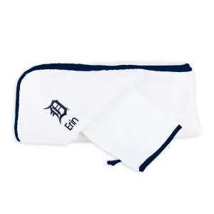 Personalized Detroit Tigers Hooded Towel & Wash Mitt Set