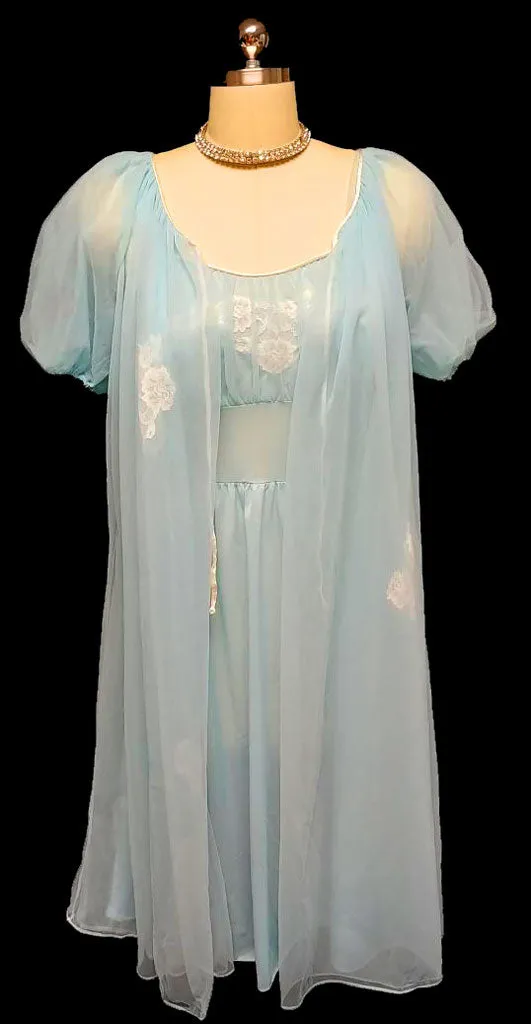 *VINTAGE MISS ELAINE LACE APPLIQUES DOUBLE NYLON PEIGNOIR & NIGHTGOWN SET IN BLUE BAYOU